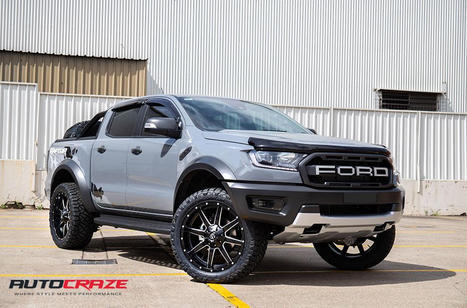 FORD RAPTOR MAVERICK GLOSS BLACK MILLED ACCENTS